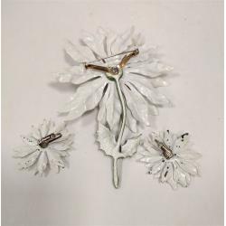 ENAMELED METAL FLOWER PIN AND EARRING SET