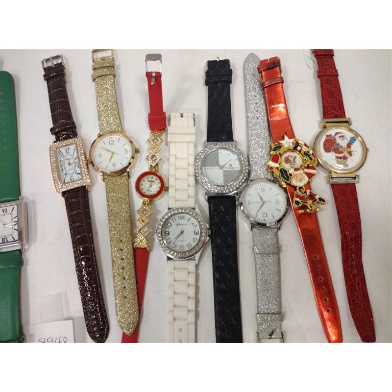 28 CONTEMPORARY WATCHES
