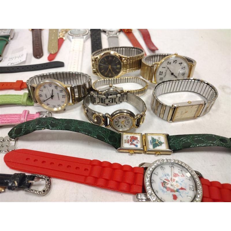 28 CONTEMPORARY WATCHES