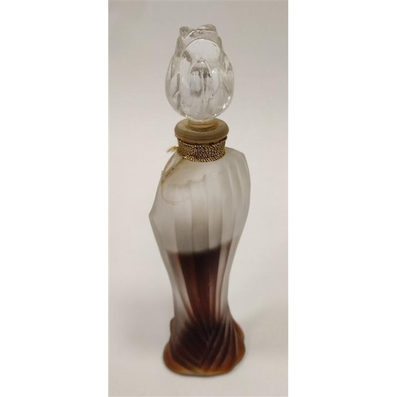 vol de nuit guerlain French perfume bottle with some contents