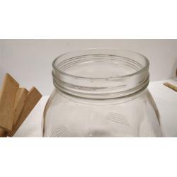 DAISY BUTTER CHURN NO. 8