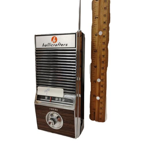 HAND HELD HALLICRAFTERS PORTABLE MONITOR RECEIVER WITH BOX
