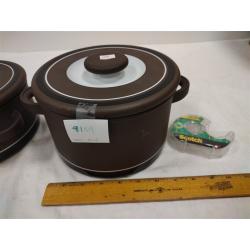TWO 1970'S HORNSEA LANCASTER LIDDED CASSEROLE DISHES
