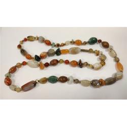 VINTAGE NECKLACE, POLISHED AGATES & GEMSTONES