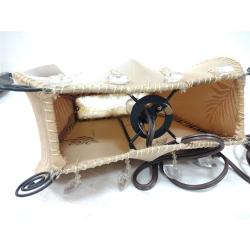CONTEMPORARY DECORATED PURSE FORM TABLE LAMP