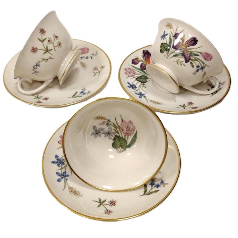 FRANCISCAN FINE CHINA, MARIPOSA PATTERN