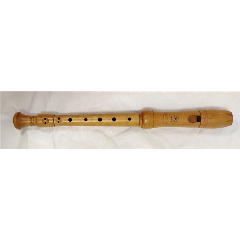 YAMAHA SOPRANO WOOD RECORDER AND CASE