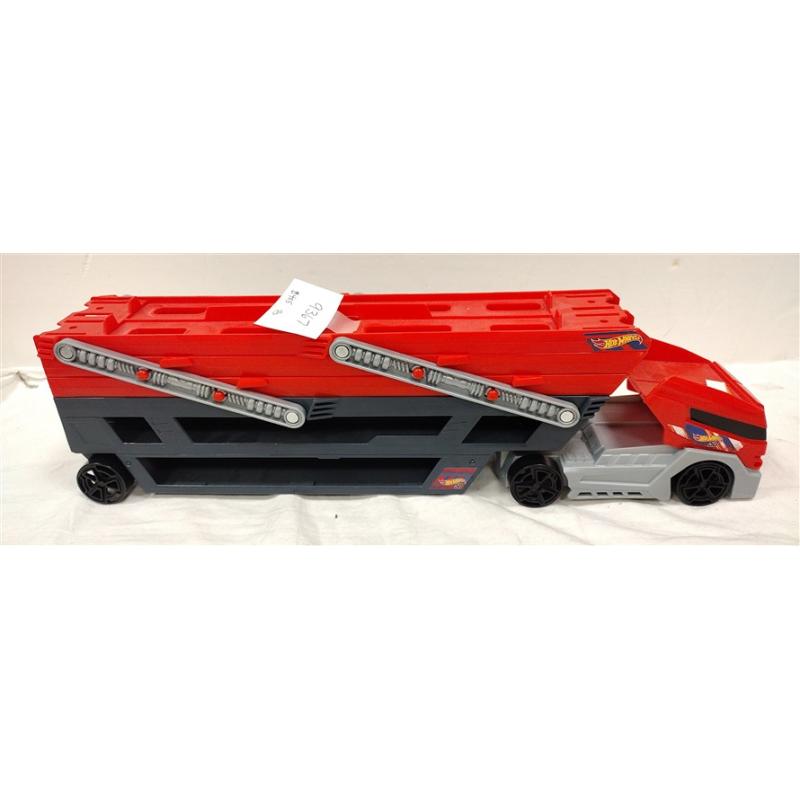 HOTWHEELS MEGA TRANSPORT TRUCK