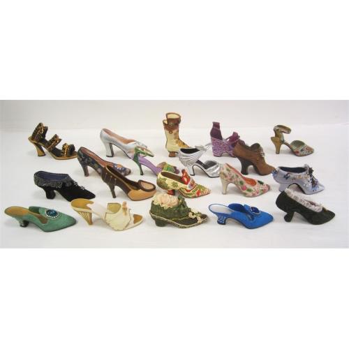 TWENTY MINIATURE SHOES - VARIOUS MAKERS