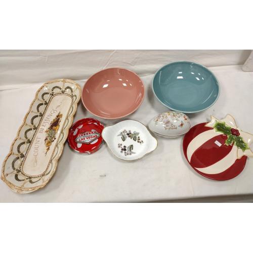BOX LOT OF PORCELAIN BOWLS, LAS VEGAS ASHTRAY AND MORE