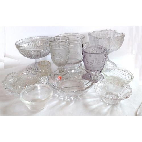 COLLECTION OF ANTIQUE GLASS