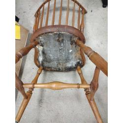 PAIR OF ANTIQUE WINDSOR