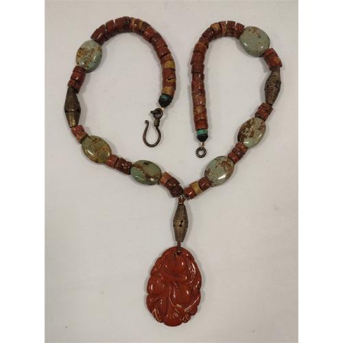 HEAVY STONE BEAD NECKLACE WITH PENDANT