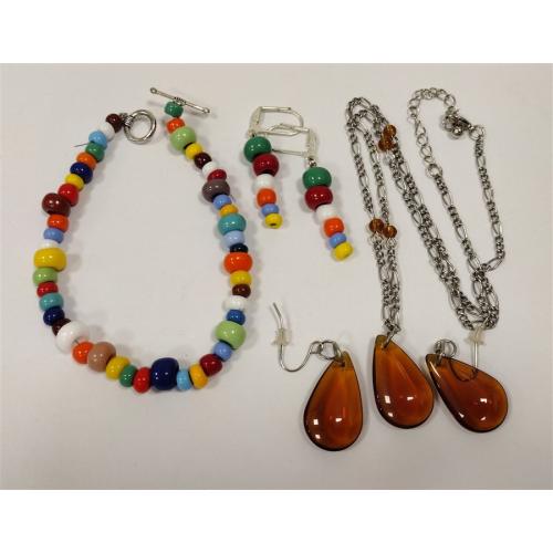 TWO JEWELRY SETS