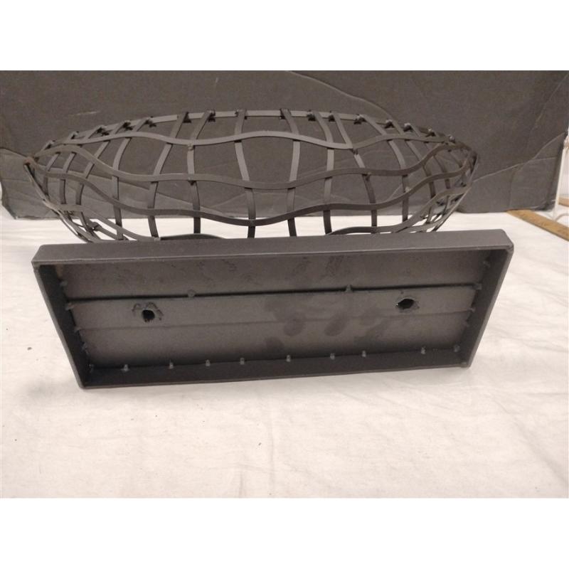 VINTAGE PIER 1 IMPORTS METAL WIRE NOMAD WEAVE BOAT BASKET