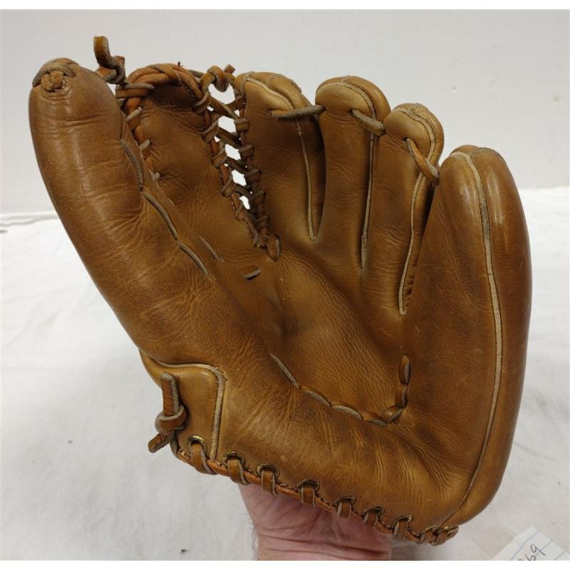 VINTAGE HURRICANE BASEBALL LEFT HANDED GLOVE