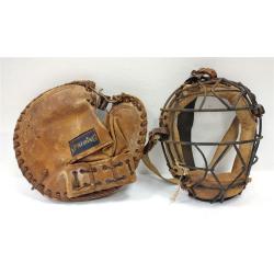 SPALDING SOFTBALL MITT 42-785 AND CATCHER'S MASK