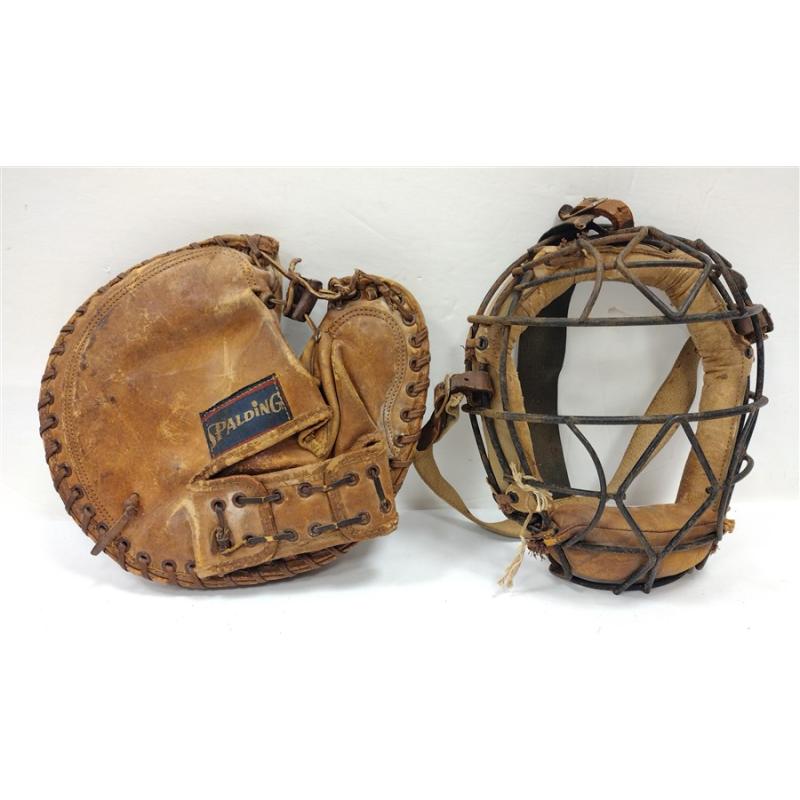 SPALDING SOFTBALL MITT 42-785 AND CATCHER'S MASK